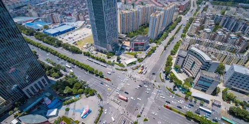 云南一地入選國(guó)家級(jí)道路旅客運(yùn)輸經(jīng)營(yíng)公示名單，區(qū)域交通發(fā)展迎新契機(jī)